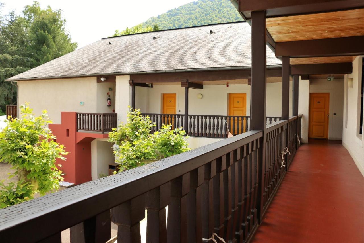 Izest Auberge De La Vallee D'Ossau מראה חיצוני תמונה