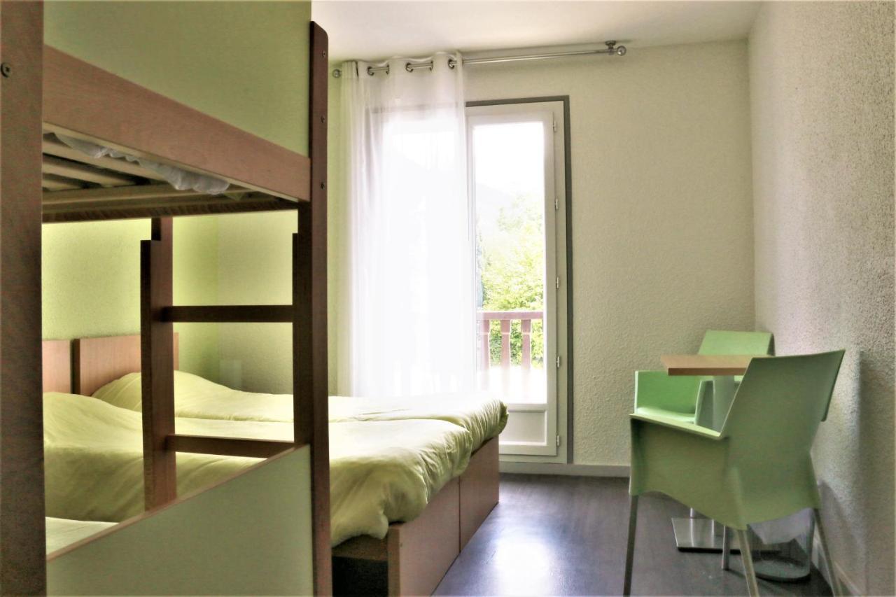 Izest Auberge De La Vallee D'Ossau מראה חיצוני תמונה
